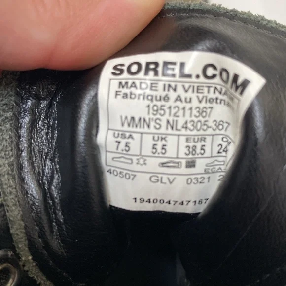 Sorel Women's Boots in Olive and Black - Picture 9 of 9